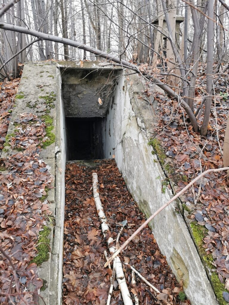 Podziemny bunkier MESKO, Skarżysko-Kamienna, województwo świętokrzyskie - relacja z 09.2020, zdjęcie 5