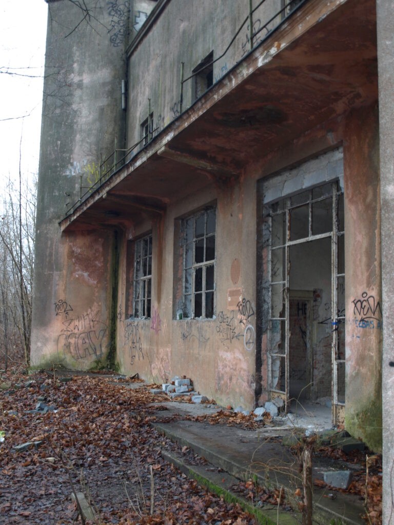 Tor wyścigów konnych, Łódź, województwo łódzkie - relacja z 01.2021, zdjęcie 3