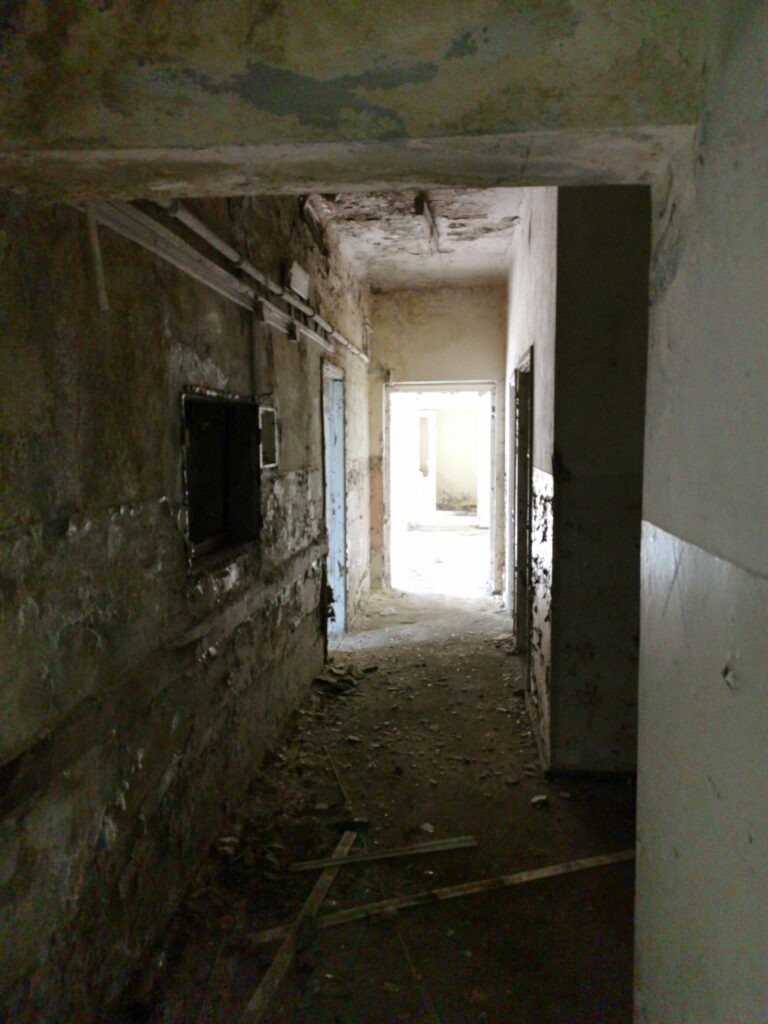Opuszczony szpital w Raciborzu, Racibórz, województwo śląskie - relacja z 02.2021, zdjęcie 28
