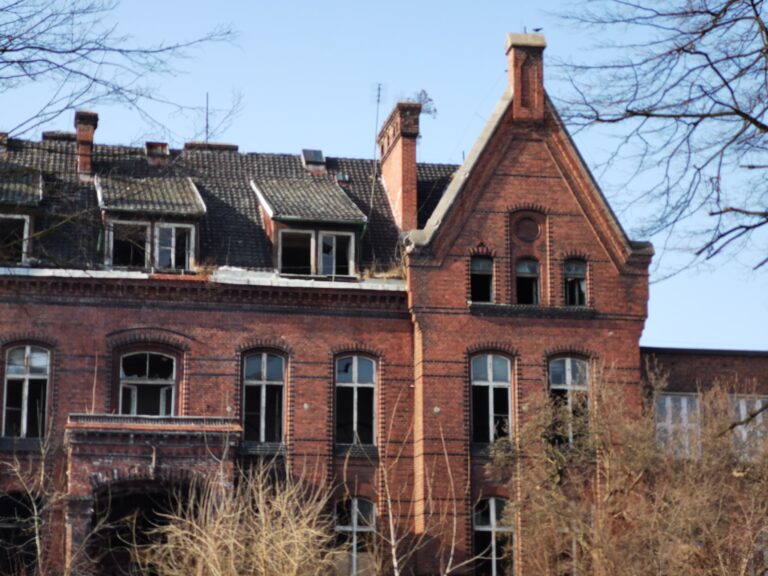 Opuszczony szpital w Raciborzu, Racibórz, województwo śląskie - relacja z 02.2021, zdjęcie 26