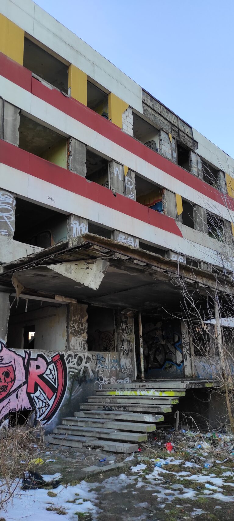 Stary hotel (przy tesco), Częstochowa, województwo śląskie - relacja z 02.2021, zdjęcie 2
