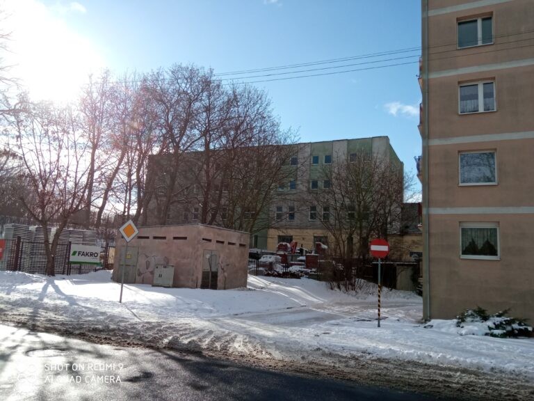 Stary pociąg i małe ruiny, Żagań, województwo lubuskie - zdjęcie 7