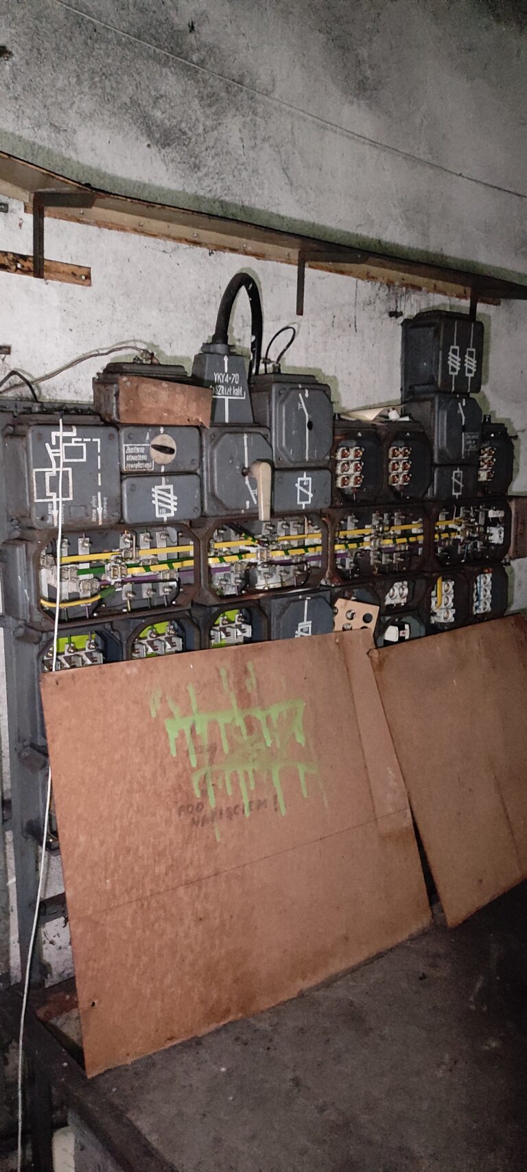 opusczona elektrociepłownia, Będzin, województwo śląskie - relacja z 02.2021, zdjęcie 29