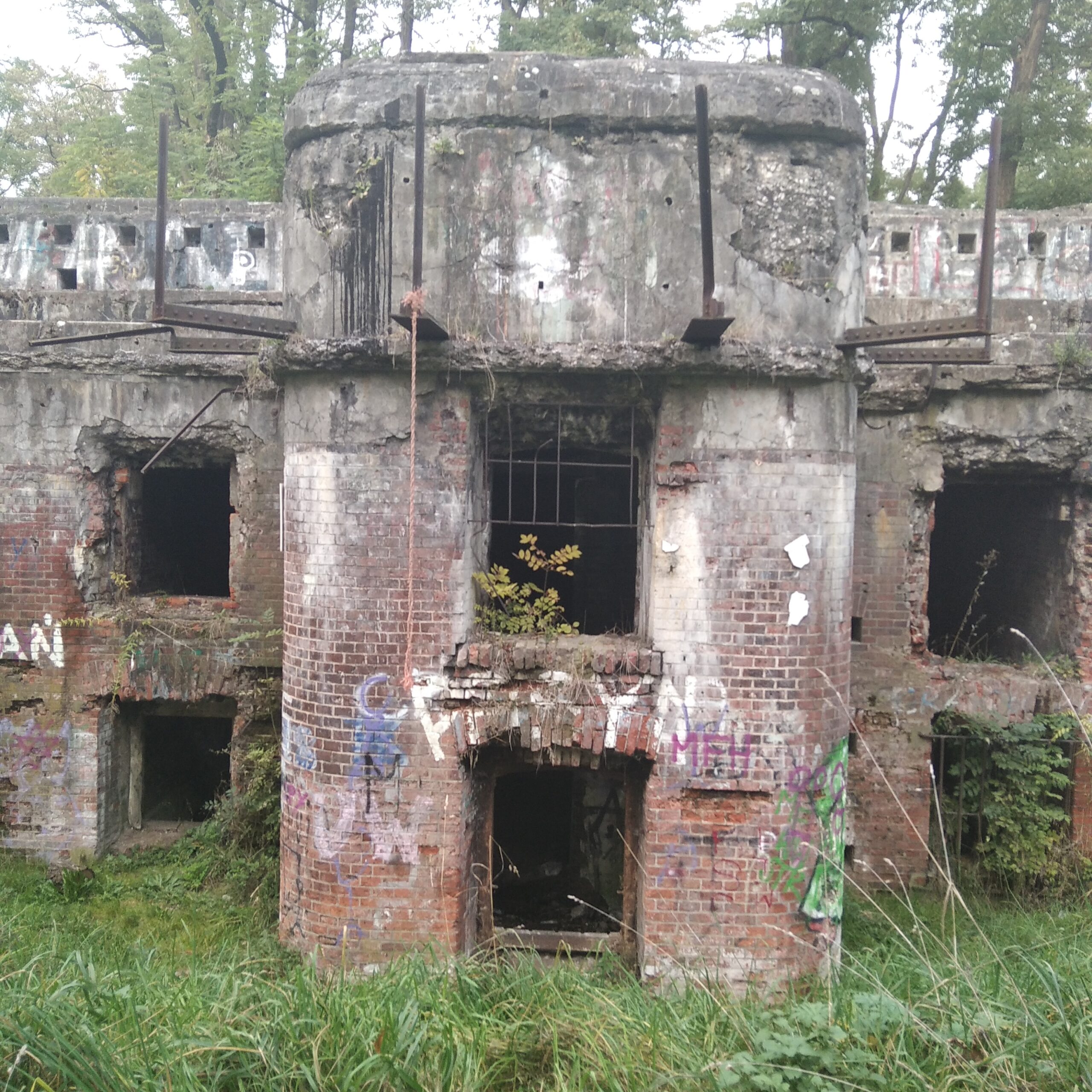 Fort pancerny 48a Mistrzejowice, Kraków, województwo małopolskie