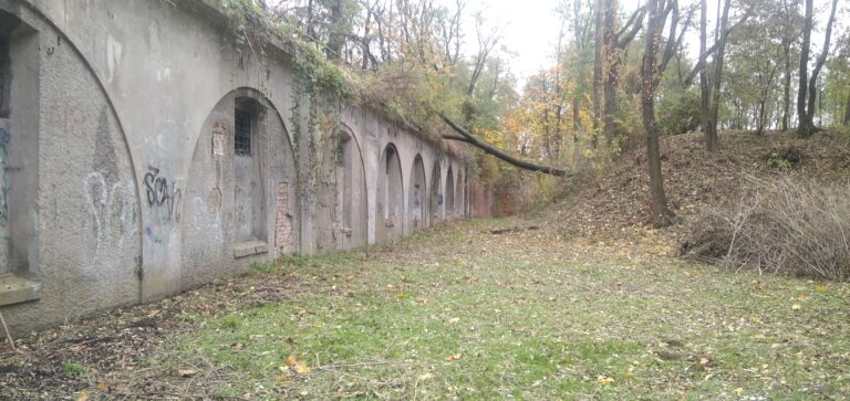 Fort 48 Batowice, Kraków, województwo małopolskie - relacja z 10.2020, zdjęcie 2