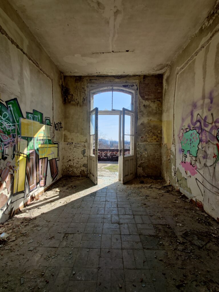 Opuszczony szpital w Raciborzu, Racibórz, województwo śląskie - relacja z 03.2021, zdjęcie 29
