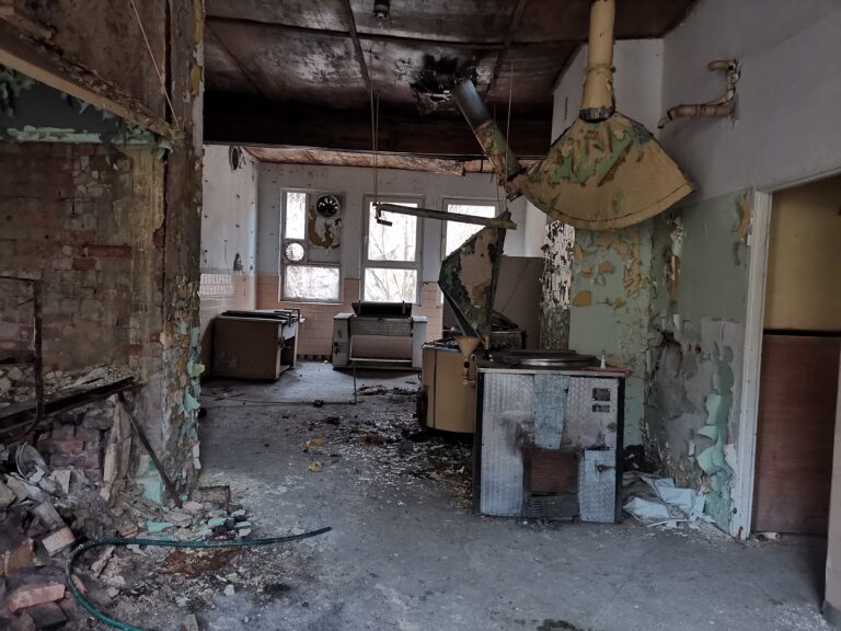 Opuszczony ośrodek Kolonijny, Kule, województwo śląskie - relacja z 03.2021, zdjęcie 11