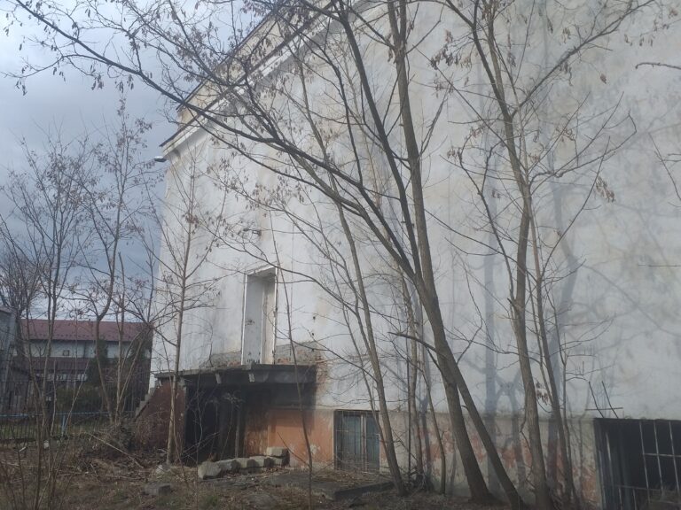 Opuszczone kino/dyskoteka BRONX, Chrzanów, województwo małopolskie - zdjęcie 5