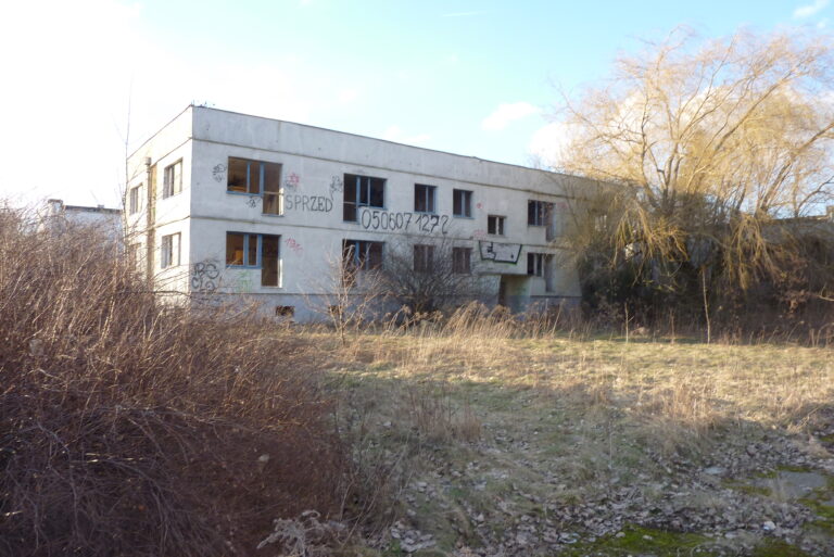 Rolnicza Spółdzielnia Wytwórcza Srebrna Dąbrówka (Klub ARKA), Wymokłe, województwo łódzkie - relacja z 03.2021, zdjęcie 18