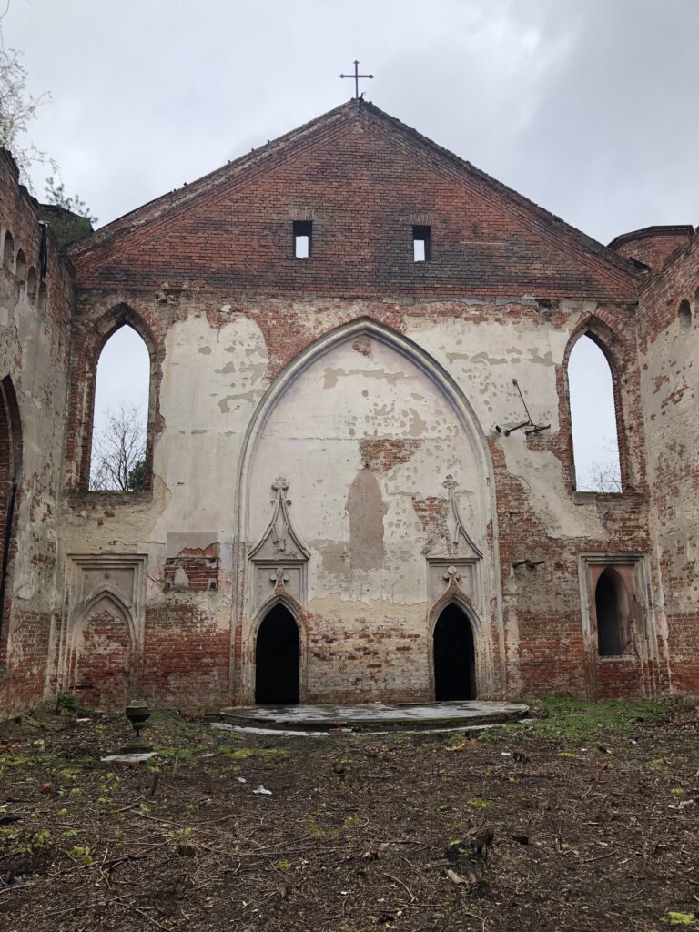 Kościół ewangelicki z drugiej połowy XIX wieku, Grodziec, województwo wielkopolskie - zdjęcie 2