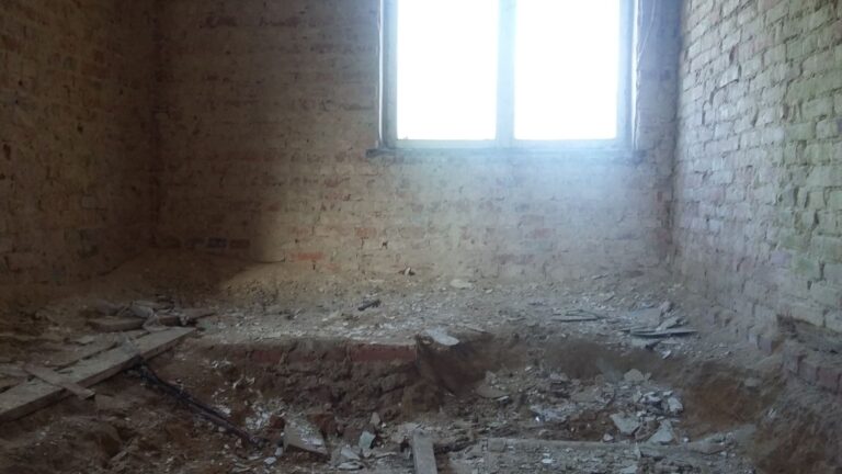 Opuszczony Dom, Konstantynów Łódzki, województwo łódzkie - zdjęcie z relacji 10