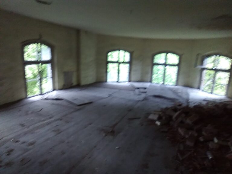 Opuszczony szpital wirecki, Ruda Śląska, województwo śląskie - relacja z 05.2021, zdjęcie 19