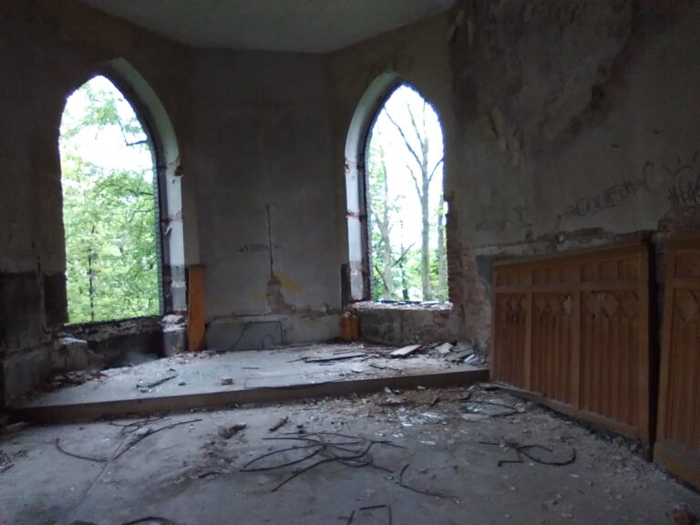 Opuszczony szpital wirecki, Ruda Śląska, województwo śląskie - relacja z 05.2021, zdjęcie 23