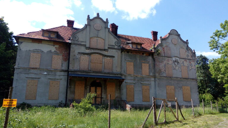 Pałac Jabłonna, Jabłonna, województwo wielkopolskie - relacja z 06.2021, zdjęcie 2