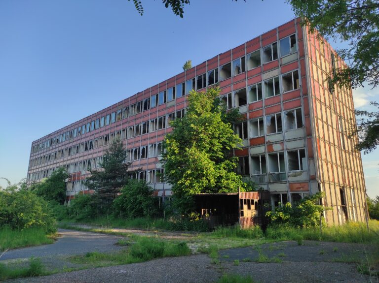 Biurowiec PKP, Dąbrowa Górnicza, województwo śląskie - relacja z 06.2021, zdjęcie 10