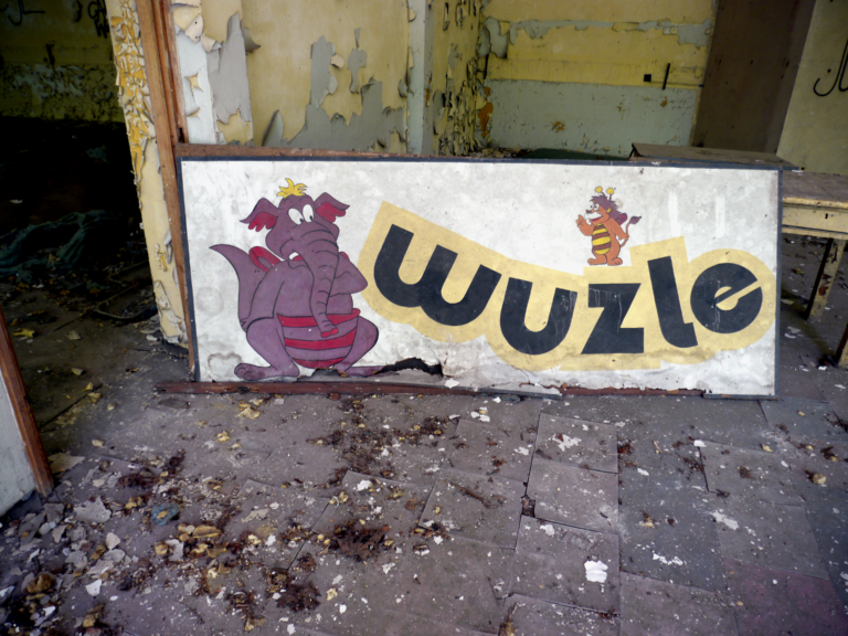 Kolonie w Justynowie, Hulanka, województwo łódzkie - relacja z 06.2021, zdjęcie 8