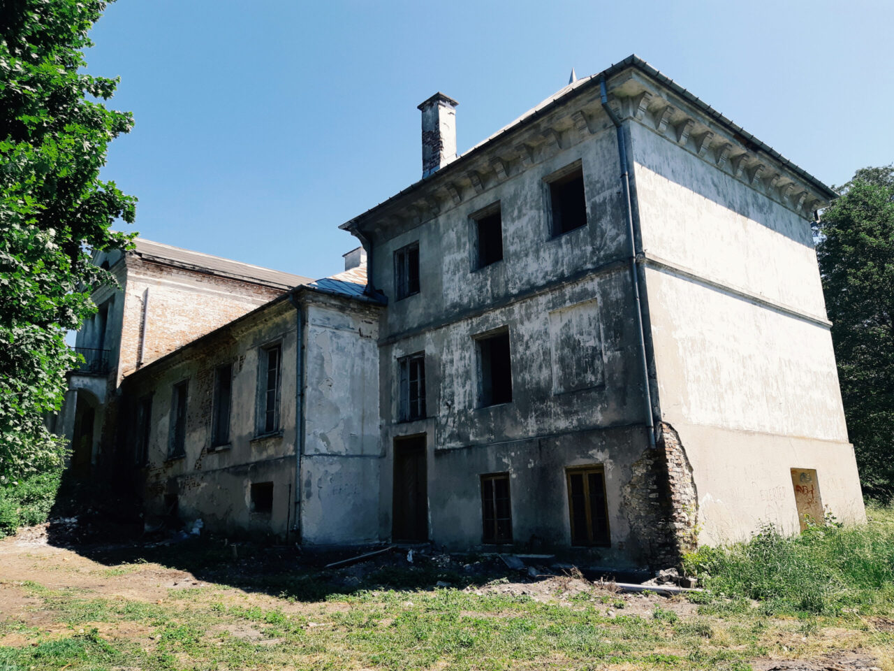 Dwór w Olesznie, Oleszno, województwo świętokrzyskie