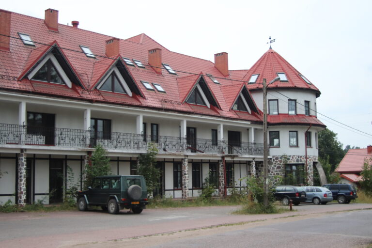 Opuszczony Hotel, Wiartel, województwo warmińsko-mazurskie - relacja z 07.2021, zdjęcie 8