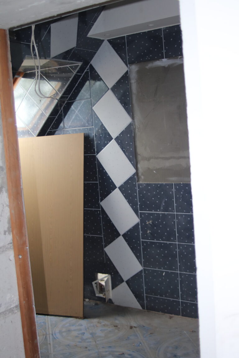 Opuszczony Hotel, Wiartel, województwo warmińsko-mazurskie - relacja z 07.2021, zdjęcie 12