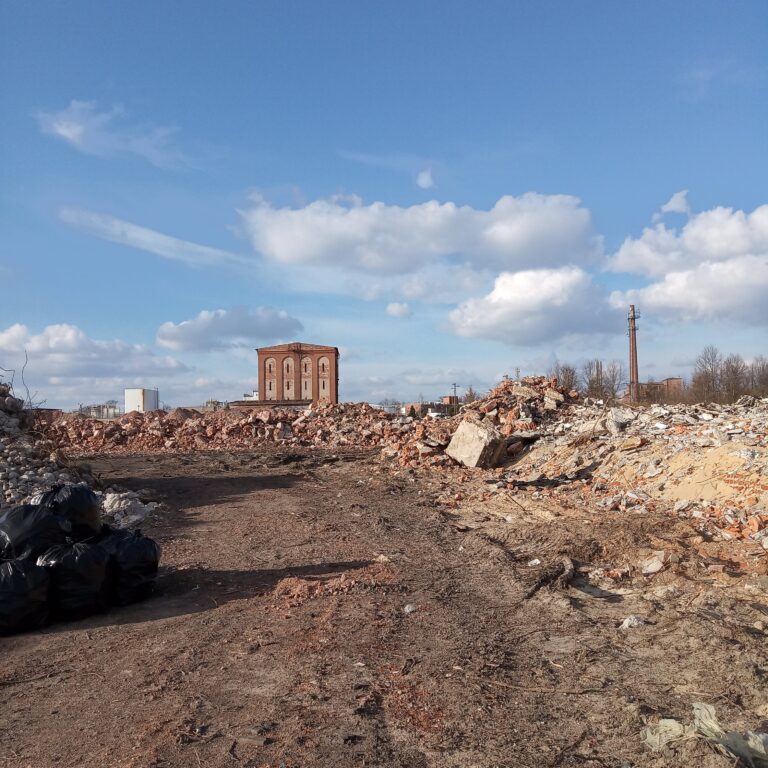 Opolskie Zakłady Przemysłu Lniarskiego Linopłyt, Wołczyn, województwo opolskie - relacja z 04.2021, zdjęcie 12