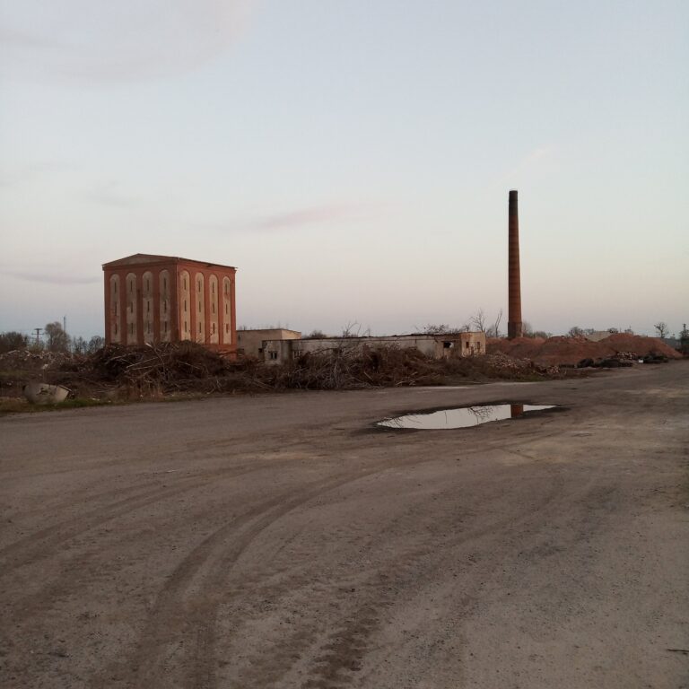 Opolskie Zakłady Przemysłu Lniarskiego Linopłyt, Wołczyn, województwo opolskie - relacja z 04.2021, zdjęcie 13