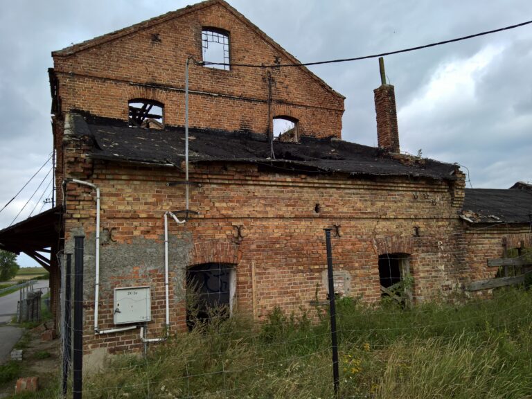 Opuszczony młyn z 1901 roku, Miechowice Duże, województwo kujawsko-pomorskie - relacja z 08.2021, zdjęcie 1