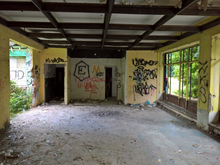 Opuszczona Restauracja, Ciechocinek, województwo kujawsko-pomorskie - relacja z 08.2021, zdjęcie 4