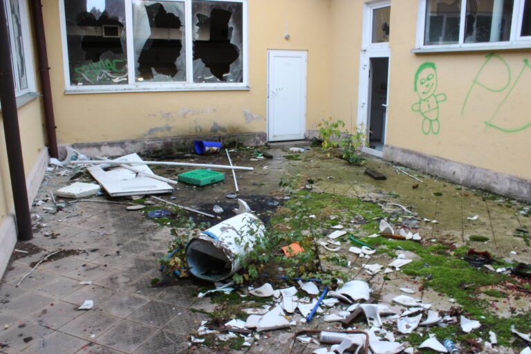 Opuszczony ośrodek wypoczynkowy, Borówno, województwo kujawsko-pomorskie - relacja z 08.2021, zdjęcie 6