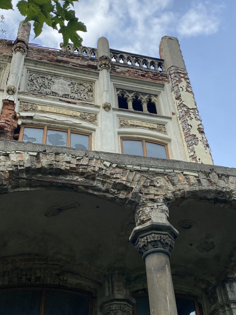 Opuszczony pałac, Jankowo, województwo kujawsko-pomorskie - relacja z 09.2021, zdjęcie 31