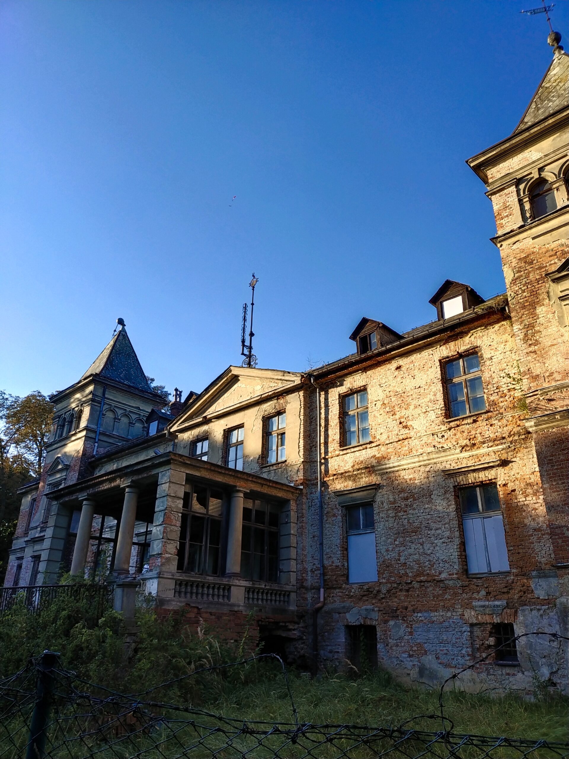 Pałac Wrochemów i Schimonskych, Czerwięcice, województwo śląskie