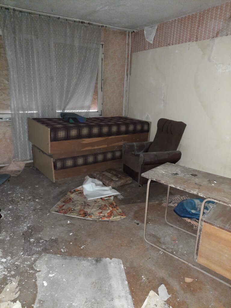 Opuszczony hotel z wyposażeniem, Chrzanów, województwo małopolskie - relacja z 10.2021, zdjęcie 12