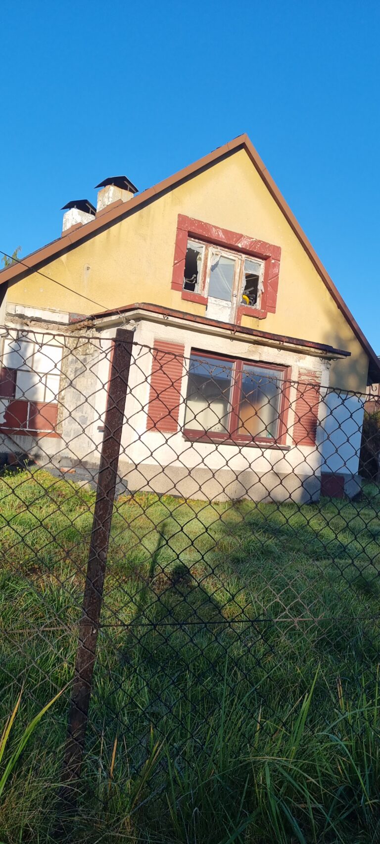 Opuszczony dom z wyposazeniem, Goczałkowice-Zdrój, województwo śląskie - zdjęcie 1