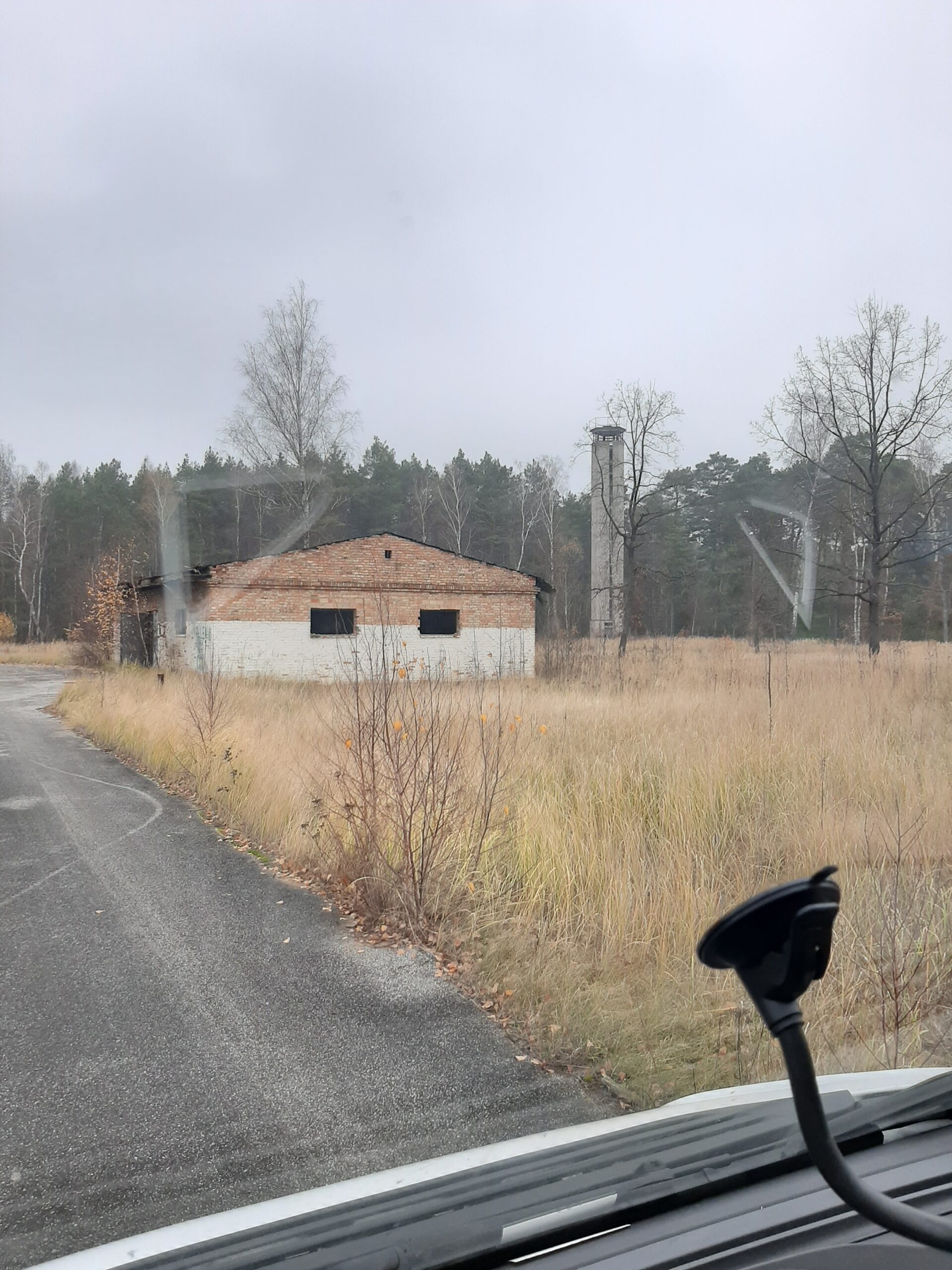 Bombosklad - 6 Pułk Lotnictwa Myśliwsko-Bombowego w Pile, Dobrzyca, wielkopolskie — zdjęcie 1