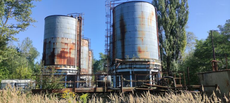 Opuszczona rafineria, Czechowice-Dziedzice, województwo śląskie - zdjęcie 1