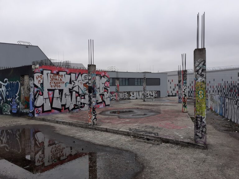 Opuszczony pustostan, Kraków, województwo małopolskie - relacja z 11.2020, zdjęcie 5