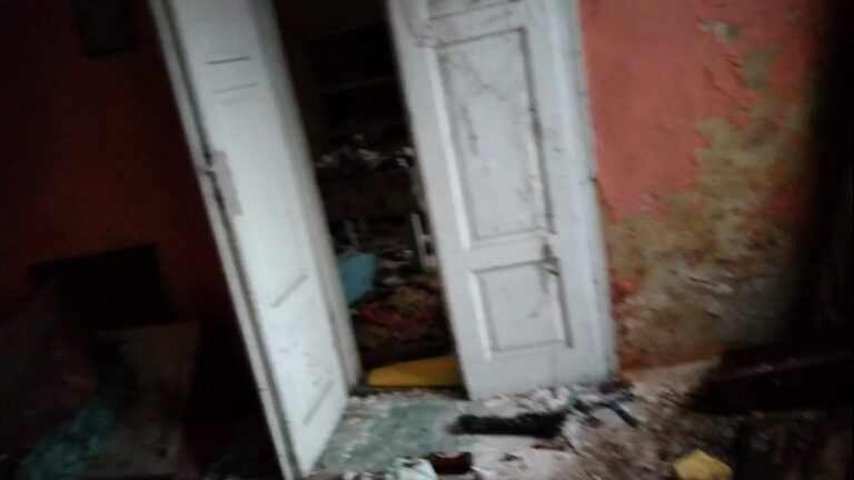 Opuszczony dom, Chrzanów, województwo małopolskie - zdjęcie 3