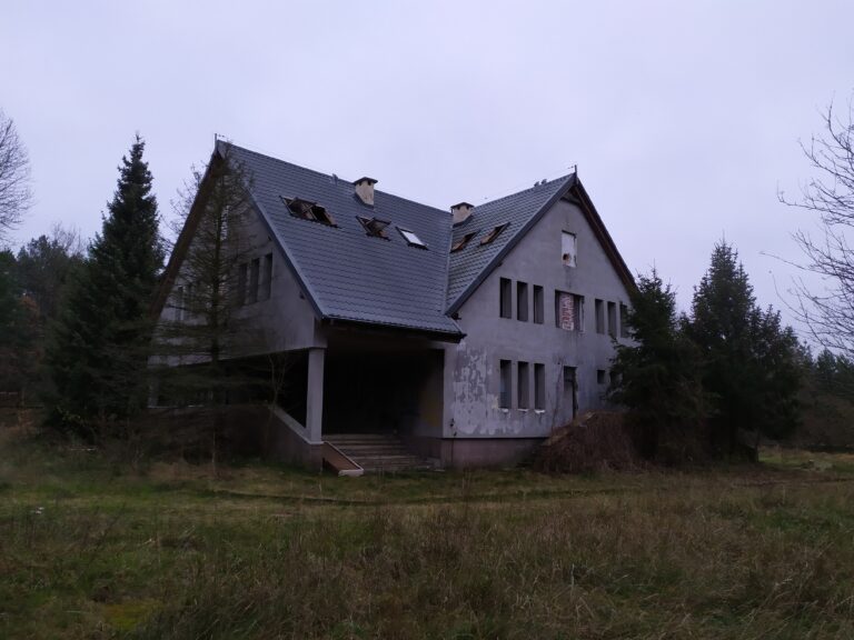 Ośrodek wczasowy Burczybas, Dzierżążno, województwo pomorskie - relacja z 11.2021, zdjęcie 7