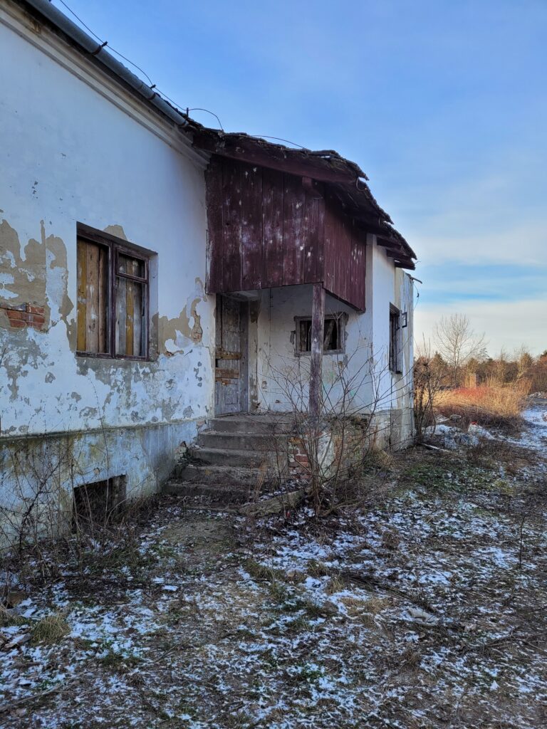 Opuszczona cegielnia, Albigowa, województwo podkarpackie - relacja z 01.2022, zdjęcie 15