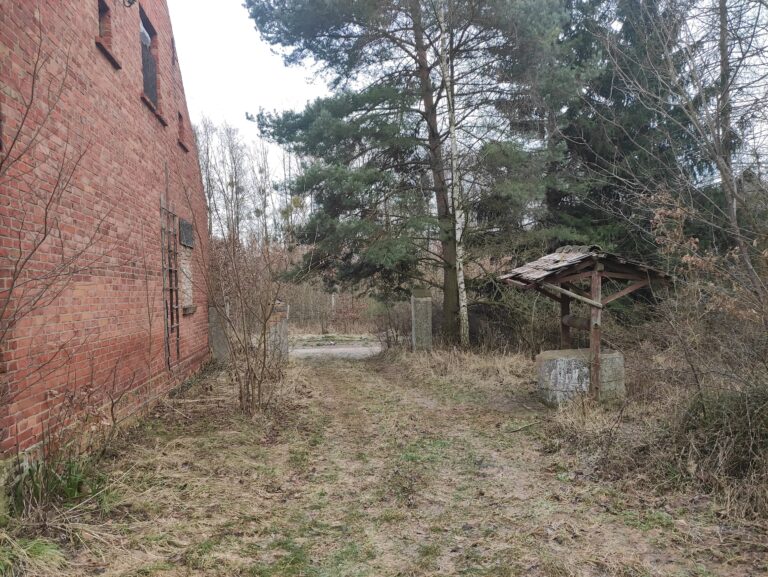 Opuszczony dom., Jezierzyce, województwo zachodniopomorskie - zdjęcie 3