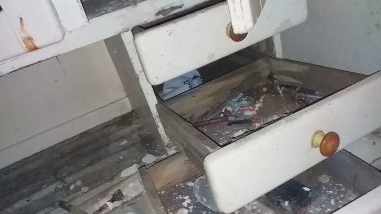 Opuszczony dom z wyposażeniem, Chrzanów, województwo małopolskie - zdjęcie 3