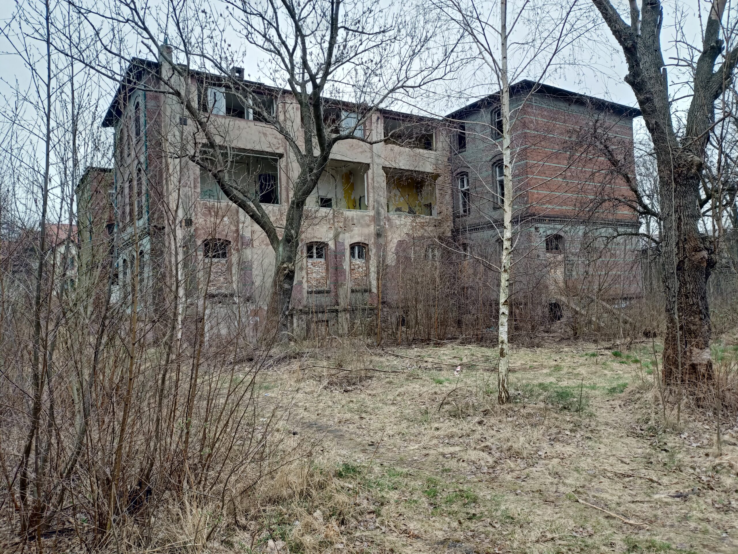 Opuszczony szpital wirecki, Ruda Śląska, województwo śląskie
