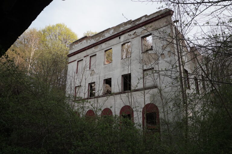 Ruiny dyskoteki Revolution., Jastrzębie-Zdrój, województwo śląskie - relacja z 04.2022, zdjęcie 6