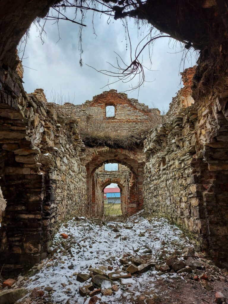 Ruiny pałacu, Włodowice, województwo śląskie - zdjęcie 2