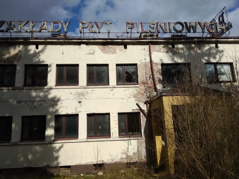 Koniecpolskie Zakłady Płyt Pilśniowych, Koniecpol, województwo śląskie - relacja z 04.2022, zdjęcie 32