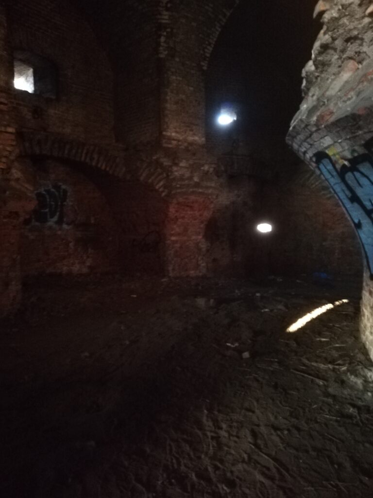 Ceglana wieża artyleryjska znana jako Fort Malakoff., Głogów, województwo dolnośląskie - zdjęcie z relacji 2