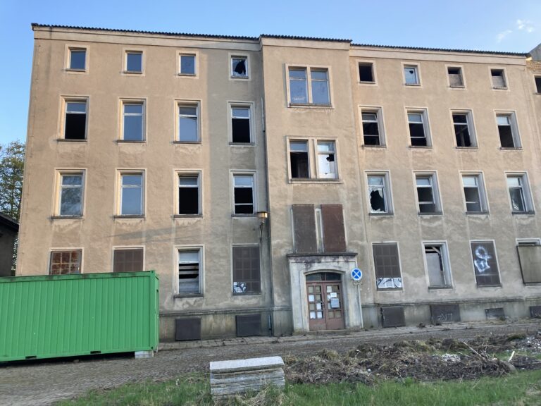 Opuszczony Szpital Psychiatryczny, Zgorzelec, województwo dolnośląskie - zdjęcie 2