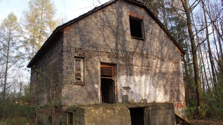 Opuszczony dom, Kaniów, województwo śląskie - zdjęcie 1