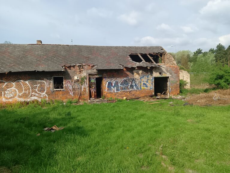 Opuszczony dom z wyposażeniem, Chrzanów, województwo małopolskie - relacja z 05.2022, zdjęcie 10