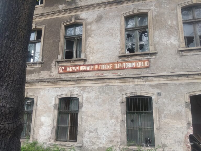 Opuszczone Laboratorium, Kalety, województwo śląskie - relacja z 05.2022, zdjęcie 7
