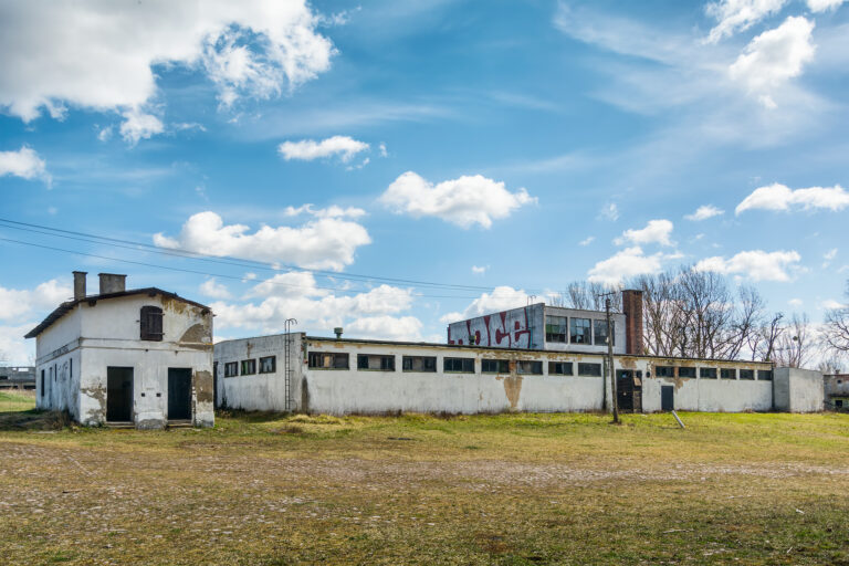 Stary PGR, Konarzewo, województwo wielkopolskie - zdjęcie 6